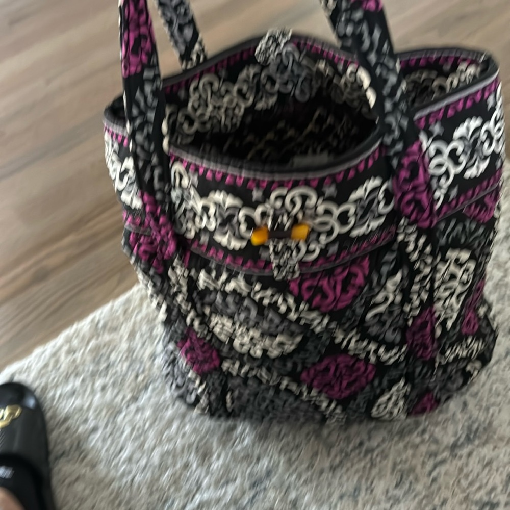 Vera Bradley large tote